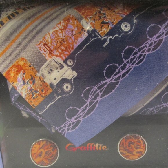Mens Silk Tie Hanky and Cuff Link Set by Graffitie New in Box - Picture 5 of 14